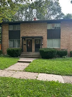 1258-1302 Northfield Avenue NE - 1302