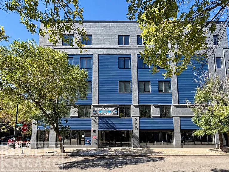 2500 S Wabash Ave #201 — Photo 20