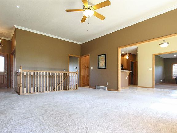 4th image of 3942 Wynnewood Dr