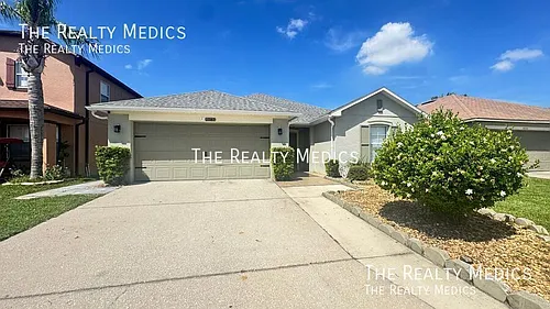 1040 Elderberry Dr Photo 1