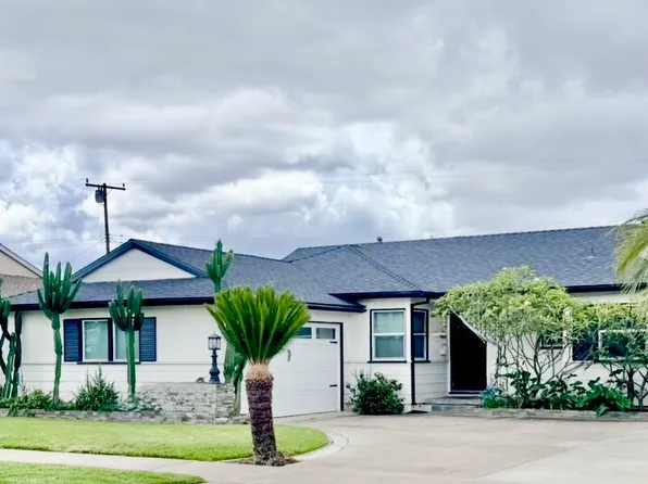 1030 E Oakmont Ave, Orange, CA 92867