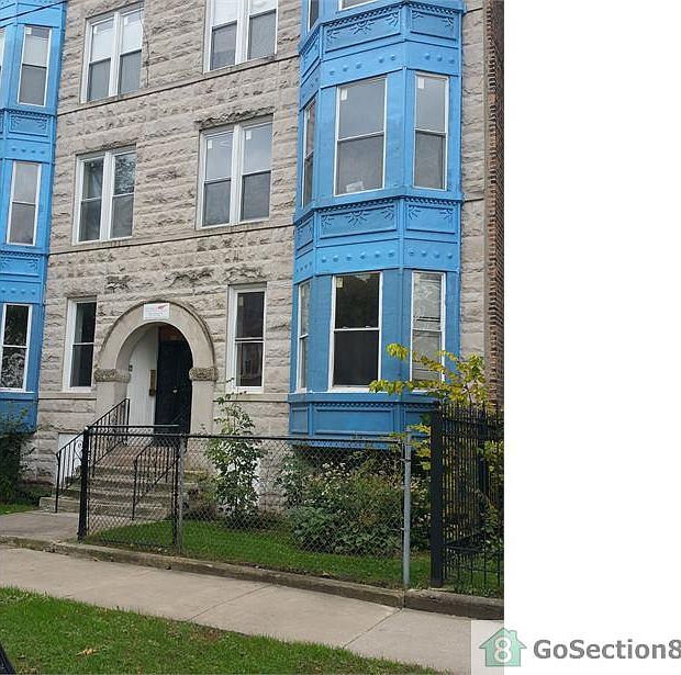 1st image of 1433 E 66th Pl #1E