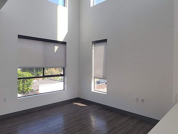 5th image of 5036 S Slauson Ave #50