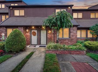 Stonegate At Grasmere Condo, Staten Island, NY 10304