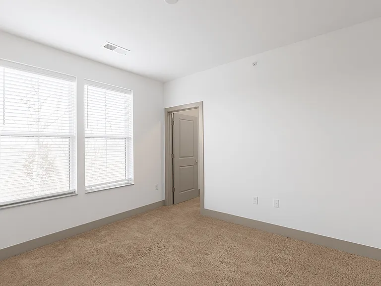 Parkview Apartments — Photo 65