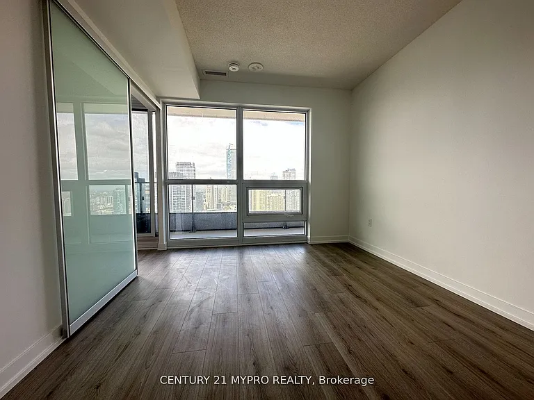 395 Bloor St E #3803 — Photo 5