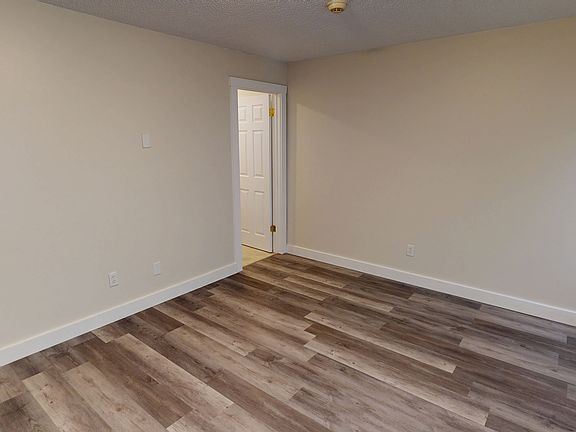 2nd image of 187 West St #4