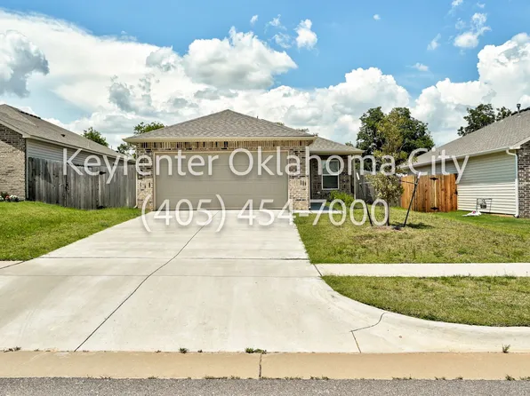 2024 Carrol St, Chickasha, OK