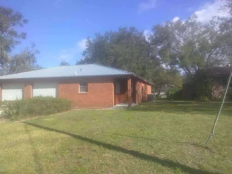 1st image of 35424 Crescent Dr