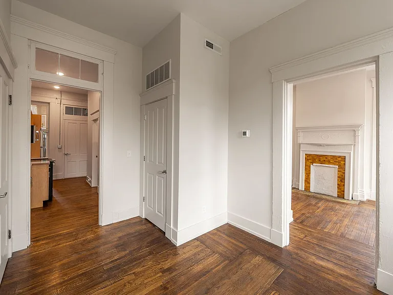 1007 Dayton St — Photo 14