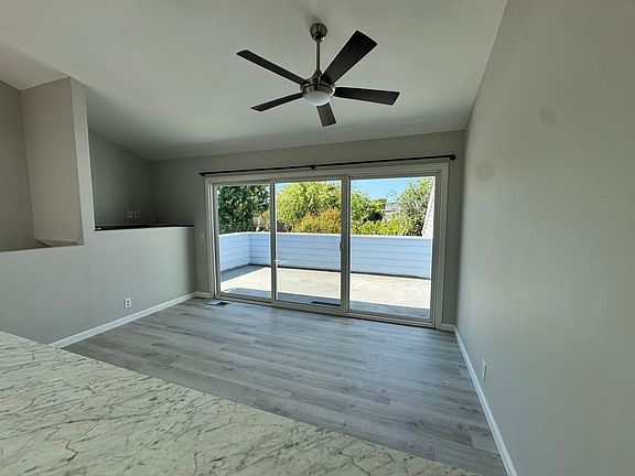 3rd image of 2302 Elden Ave APT D