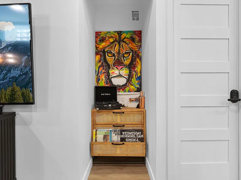 1503 S Sherman St #2 — Photo 15