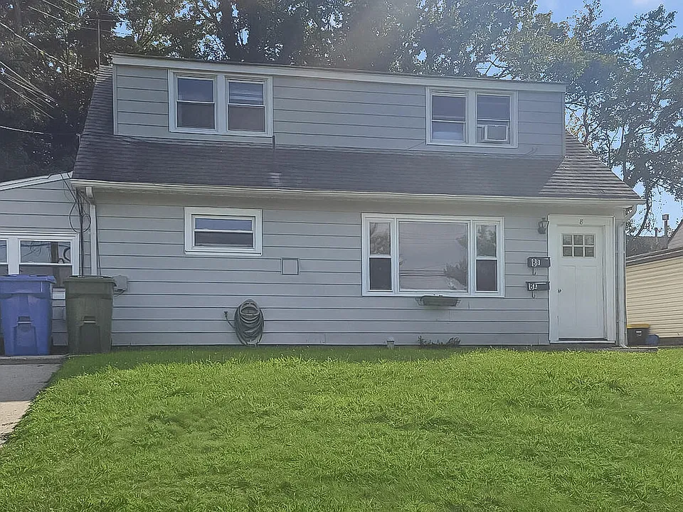 8 Kendall Dr