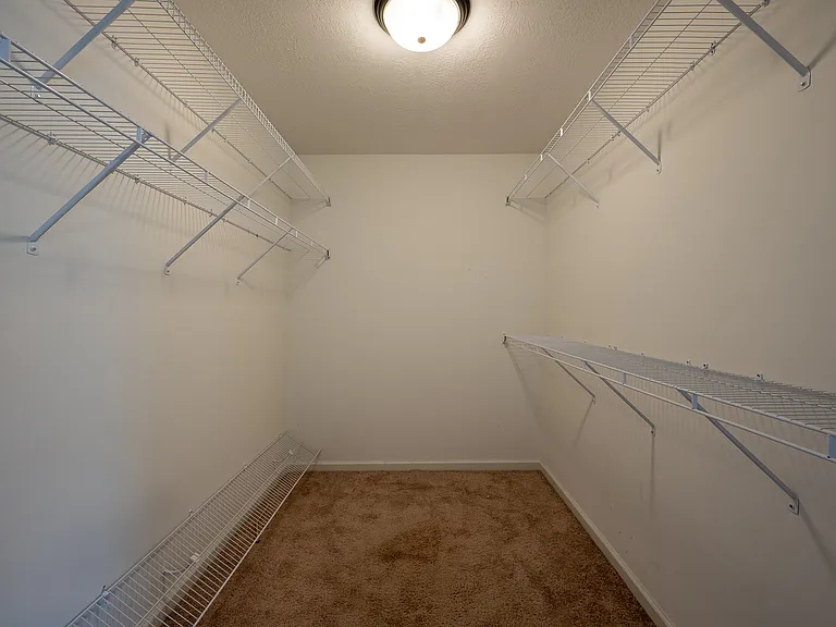724 Fordham Rd — Photo 15