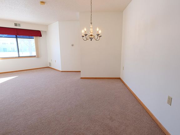 3rd image of 2315 27th St