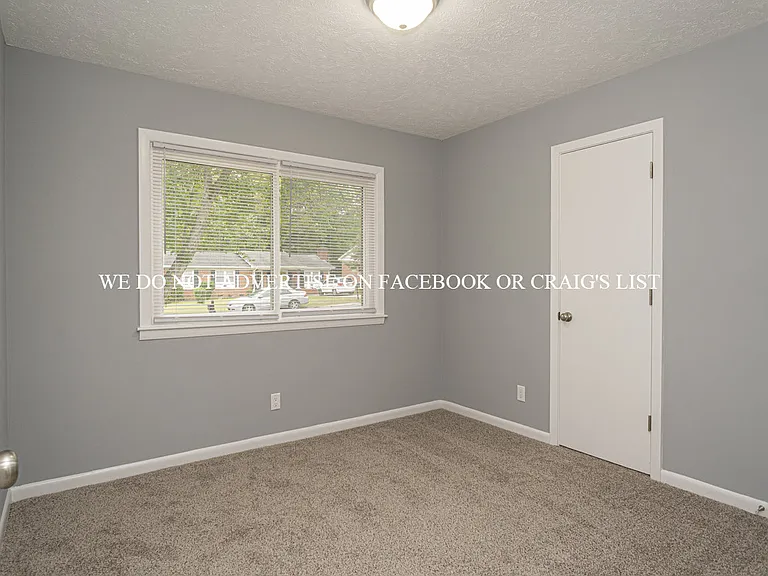 Malvern Cir — Photo 16