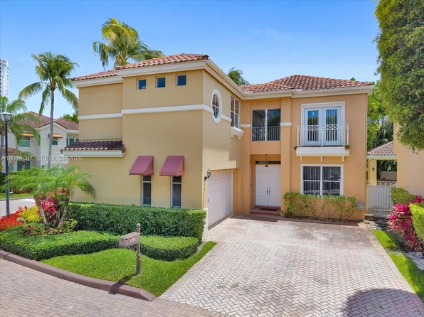 3728 NE 208th Ter, Aventura, FL 33180
