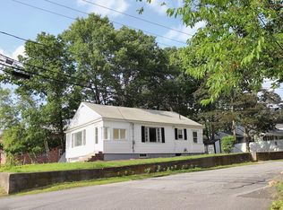 592 S Union St, Lawrence, MA 01843
