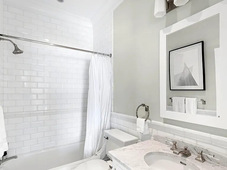 272 Old Montauk Hwy #3 — Photo 17
