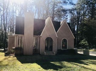 560 Crescent Rd, Griffin, GA 30224