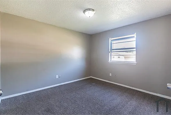 304 W Campbell Dr — Photo 25