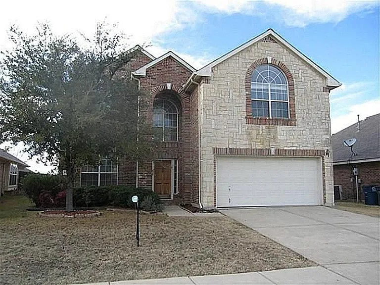 6579 Longhorn Trl — Photo 3
