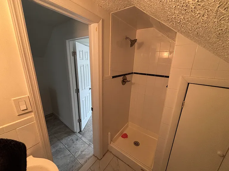 7 Berry Rd #A — Photo 21