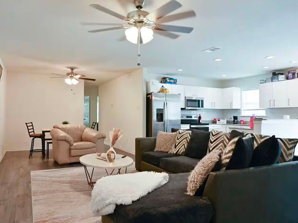1st image of 2314 Dalworth St #2314