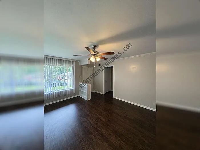 6609 Blue Bird Dr — Photo 4