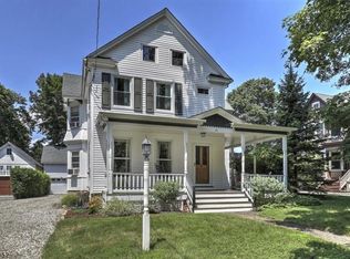 6 Overlook Ave, Gladstone, NJ 07934