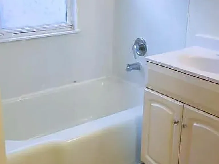 122 Westervelt Ave #1 — Photo 7