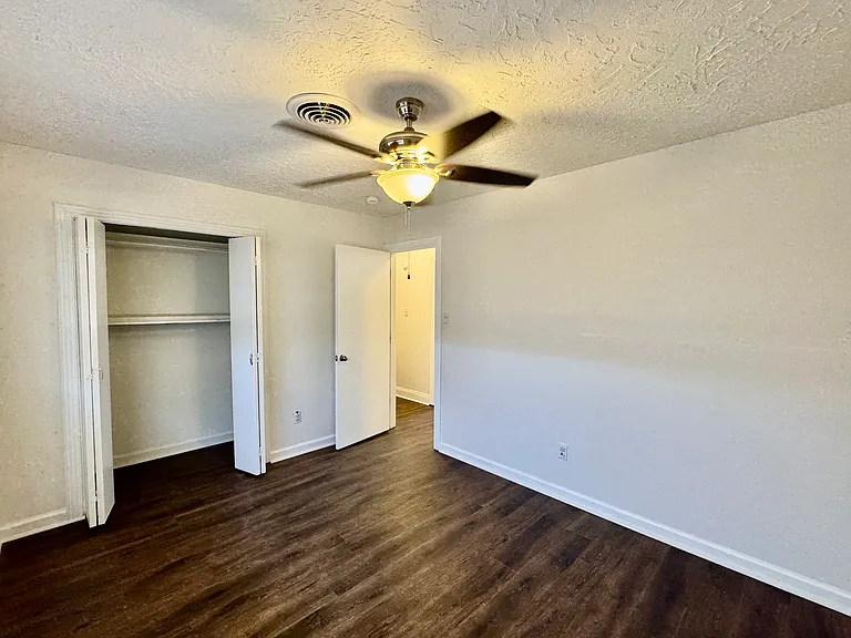 1716 Arcineiga Dr — Photo 10