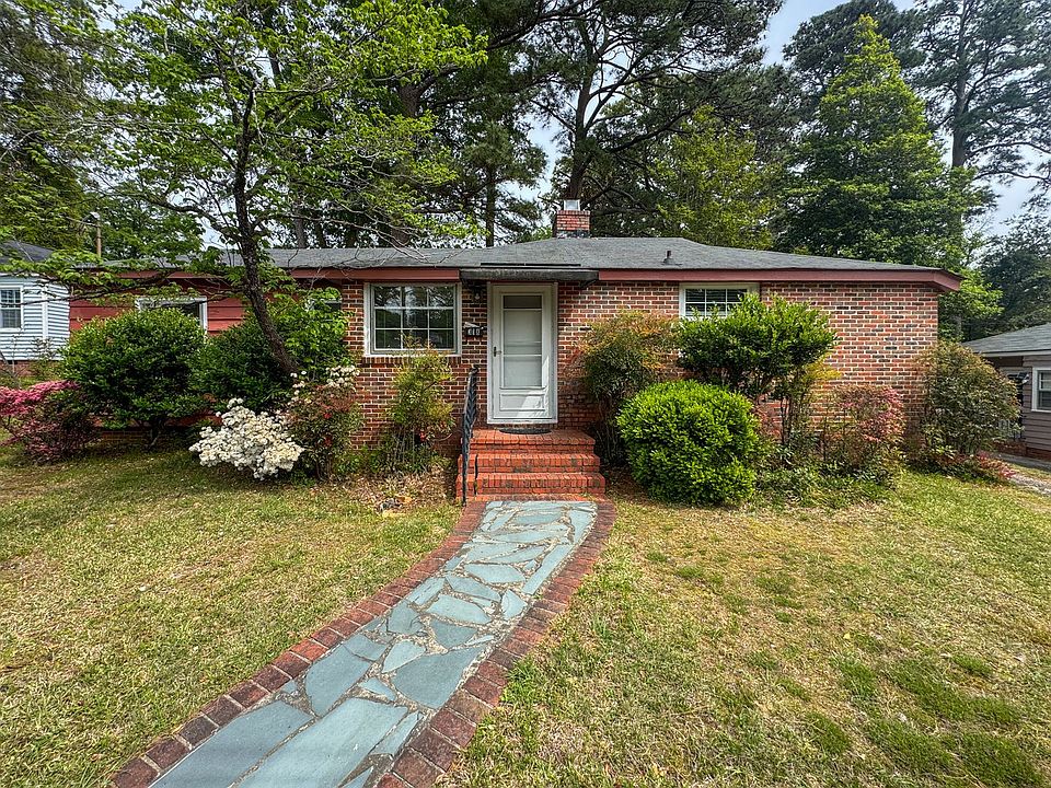 1st image of 318 Fairwood Ct