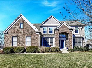 14316 Windsor St, Leawood, KS 66224