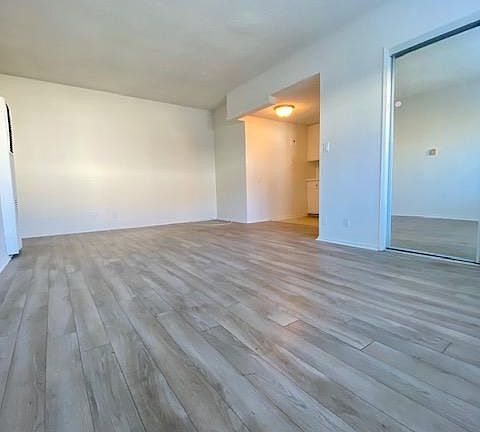 2nd image of 3565 S Centinela Ave APT 5
