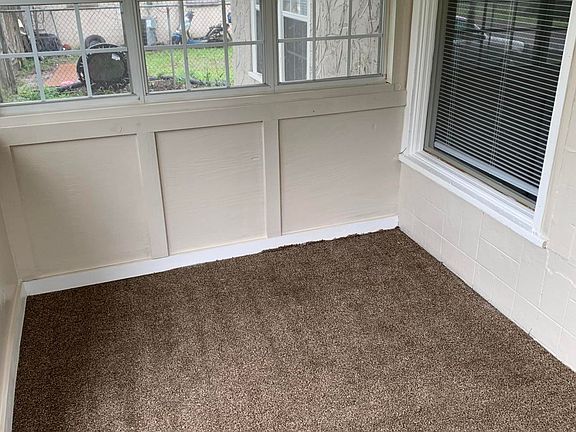 3rd image of 5729 Redpoll Ave