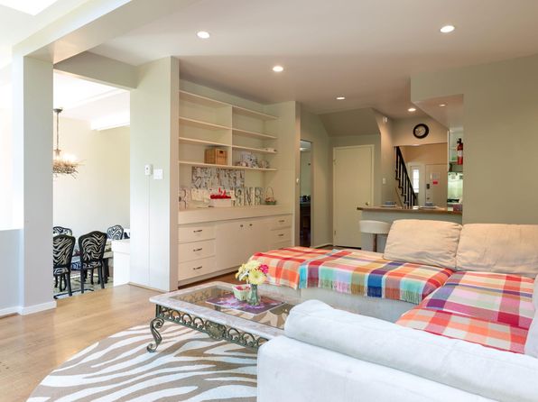 6 bedroom rental in Vancouver — photo 29