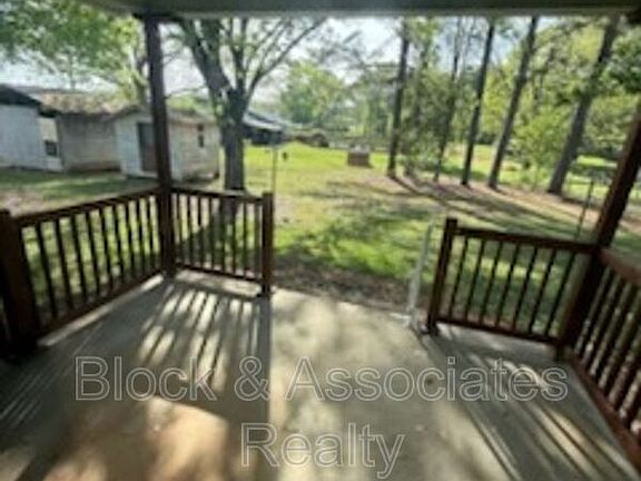 2nd image of 7176 New Hope Rd