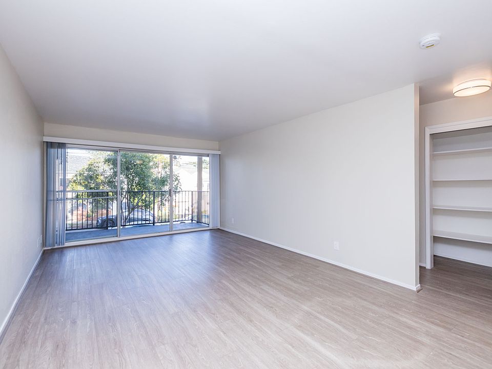 1st image of 888 Vermont St #203