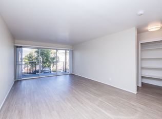 888 Vermont St #203, Oakland, CA 94610
