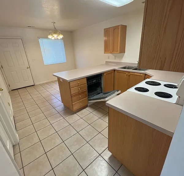 505 W 350 N #2 — Photo 3