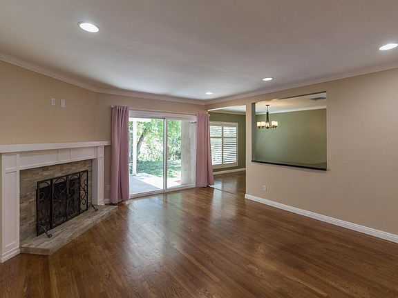 4th image of 10780 Deliban St