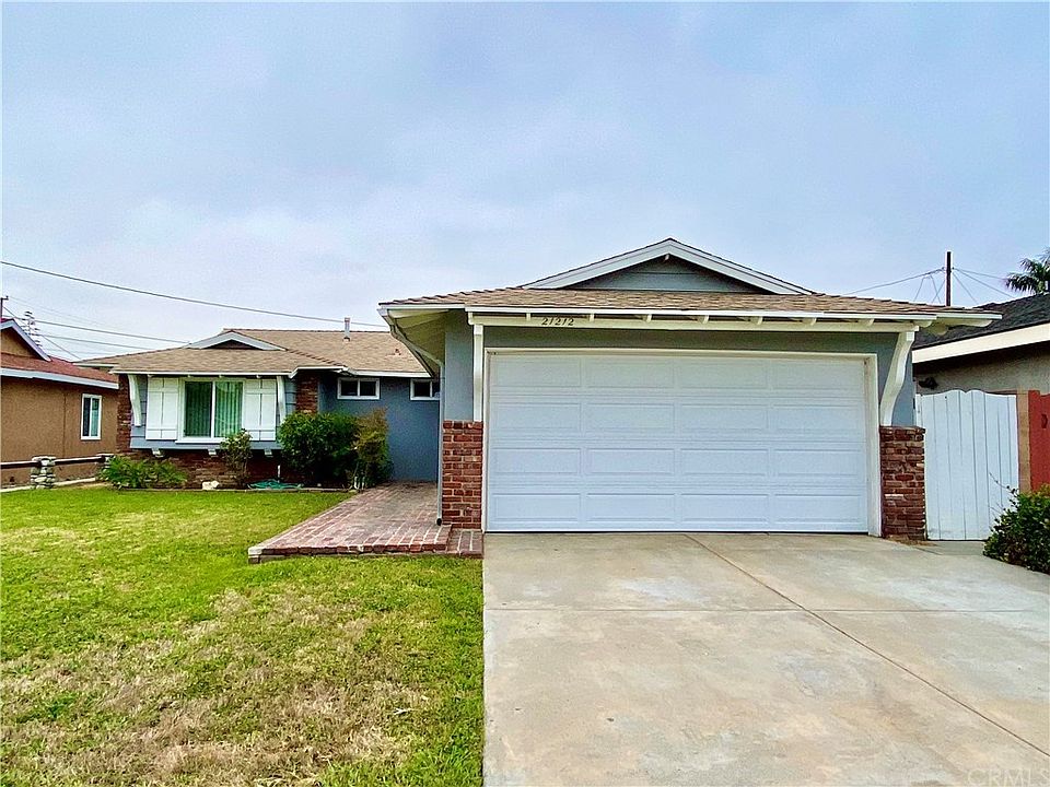 1st image of 21212 Mariposa Ave