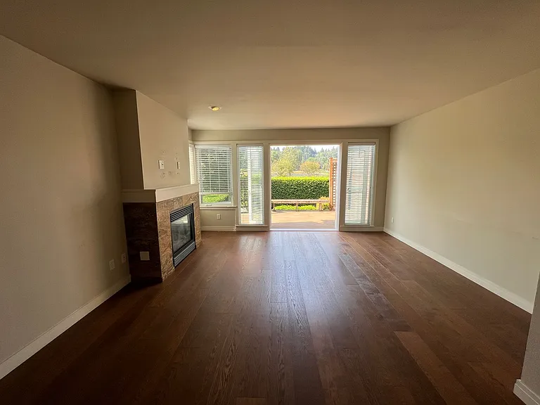 Villas at Woodinville — Photo 12
