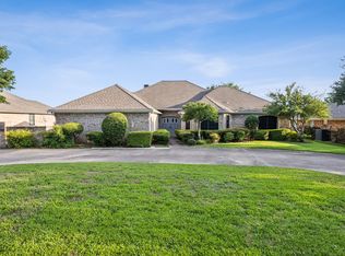 3010 Faulkner Dr, Rowlett, TX 75088