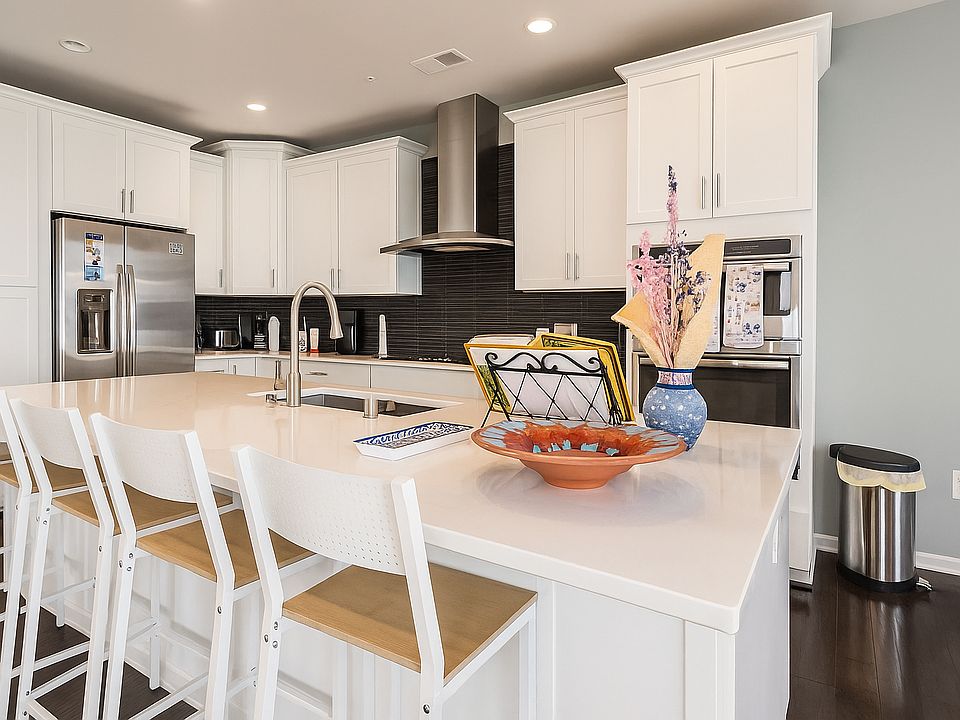 5 - Kitchen view_10282025