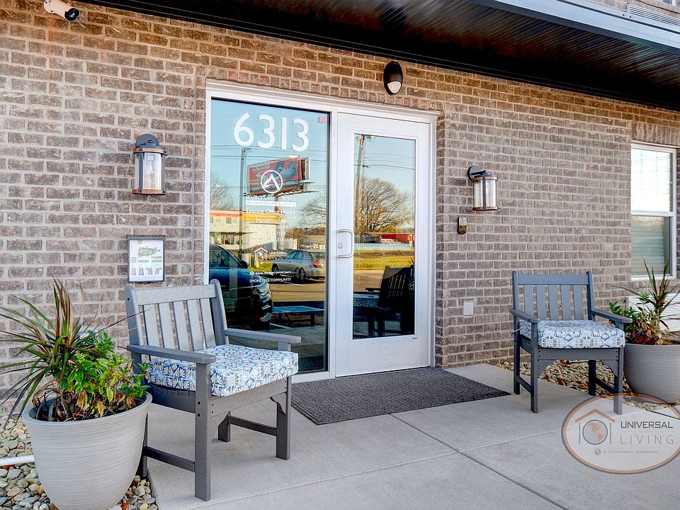 Clubhouse / Leasing Office