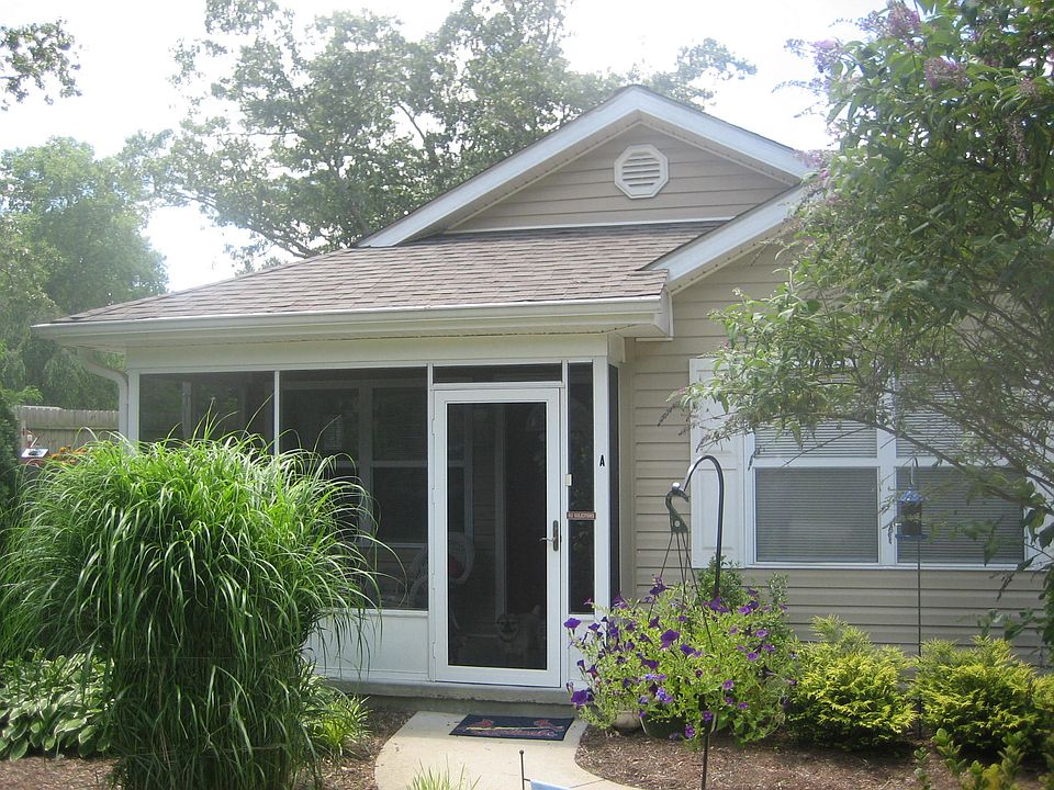1st image of 809 S Whitted St #A