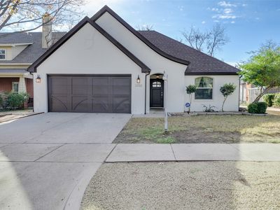 3703 El Campo Ave, Fort Worth, TX, 76107