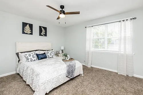 500 Whispering Hills Dr Photo 1